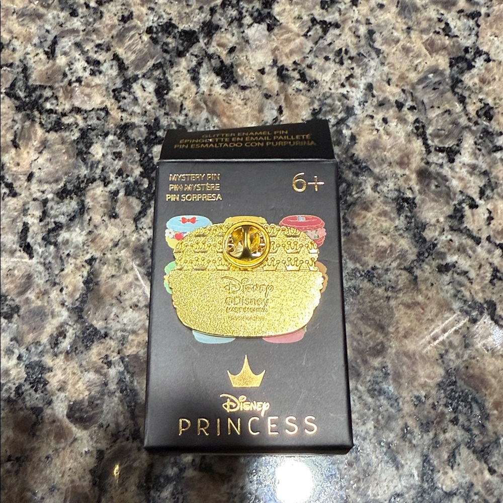 Disney Princess Macaroon Blind Box Enamel Pin — BoxLunch Exclusive- Pocahontas - Picture 3 of 3